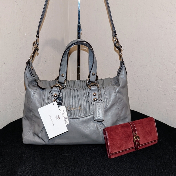 NWT Coach Ashley Gathered Leather 2-Way Tote Shoulderbag Satchel Carryall - Picture 9 of 9